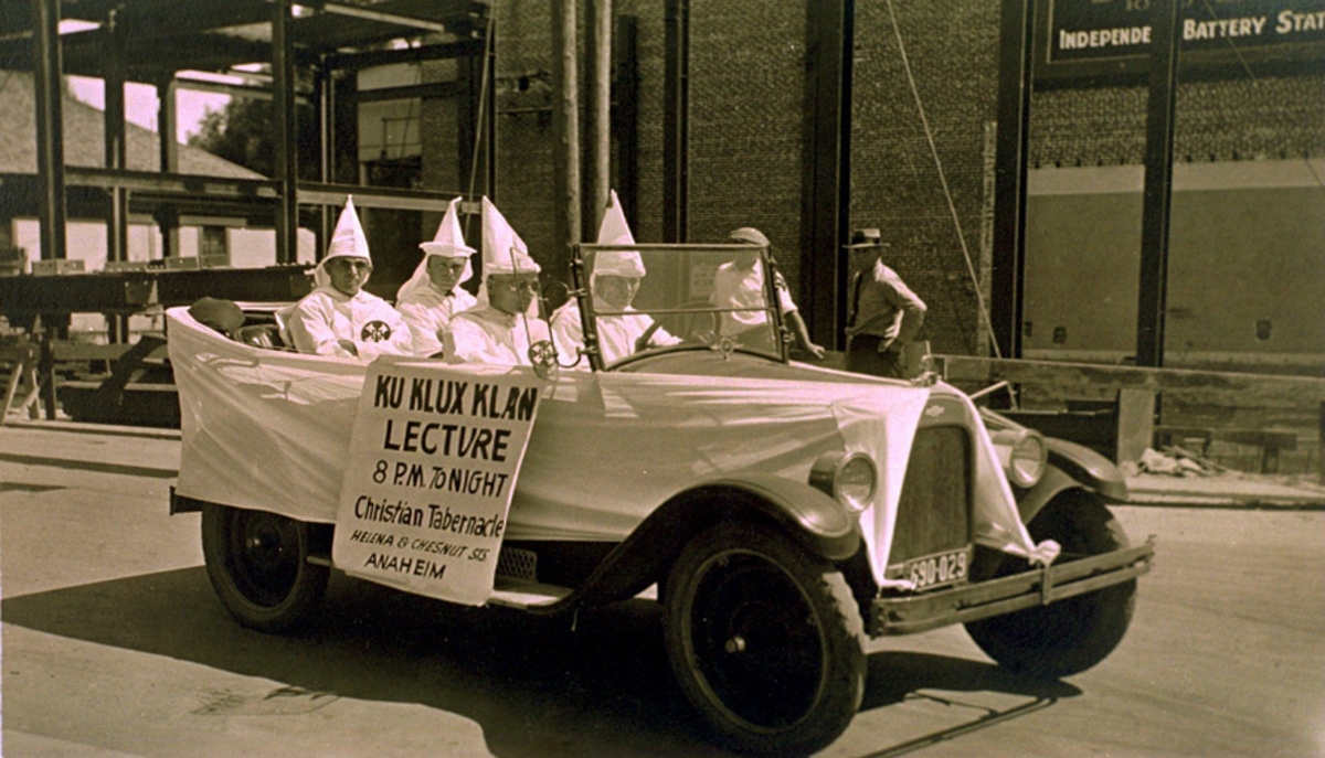 KKK parade